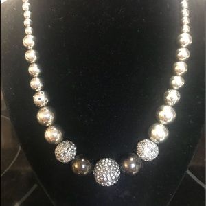 Shiny Graduated Bead Necklace